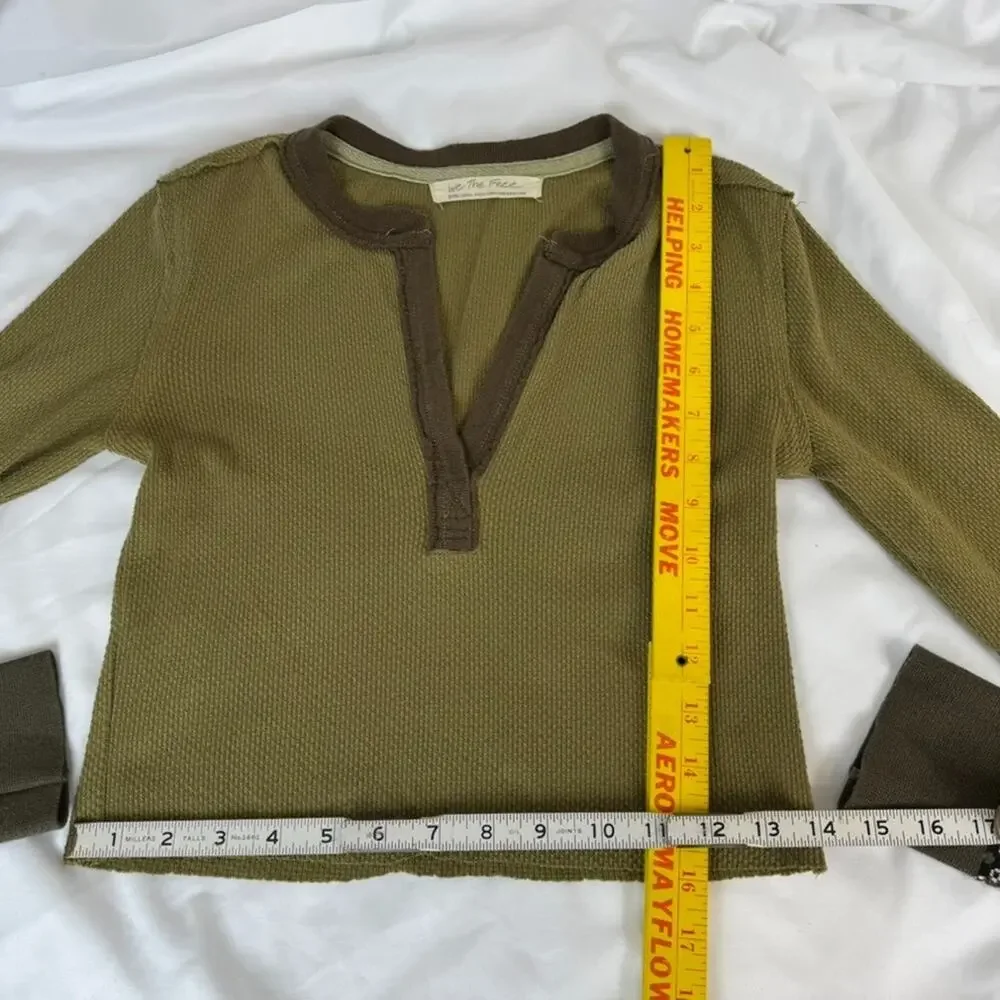 Free People XS We The Free Army Green Mikah Layering Knit Cuff Thermal Top - Picture 5 of 8